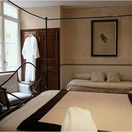 Hotel Le Clos Medicis Parigi