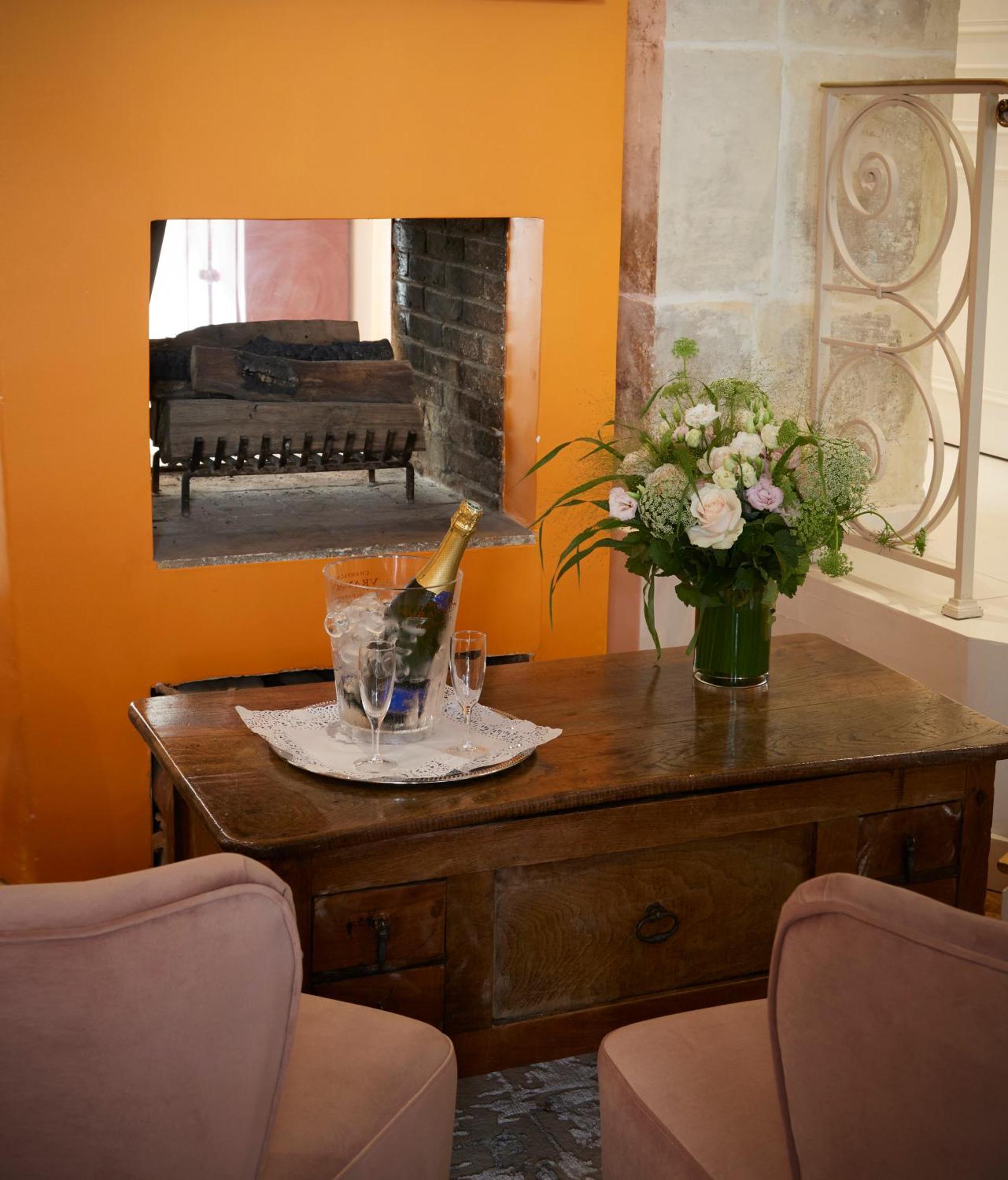 Hotel Le Clos Medicis 3*